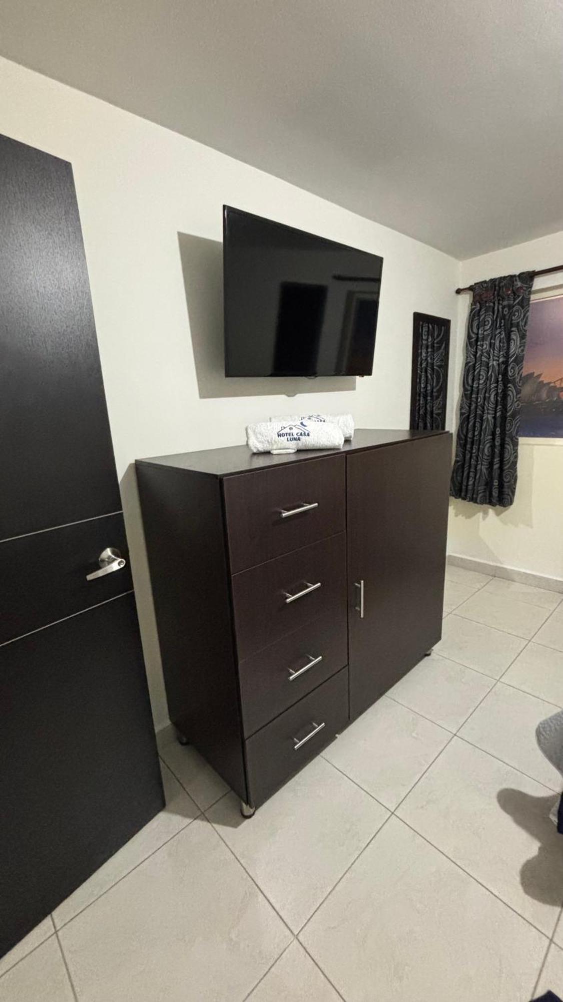 Hotel Casa Luna Bogota Room photo