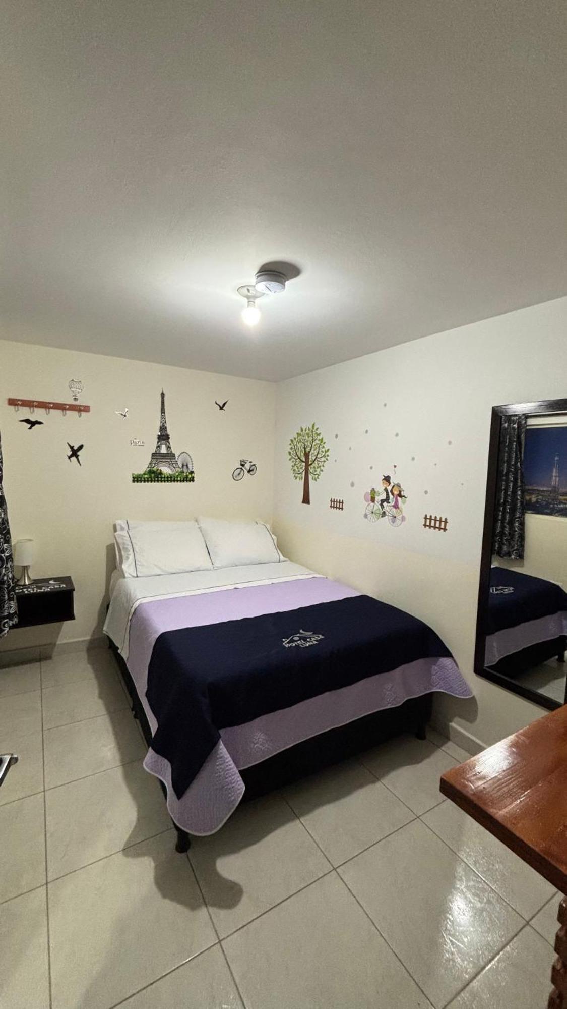 Hotel Casa Luna Bogota Room photo