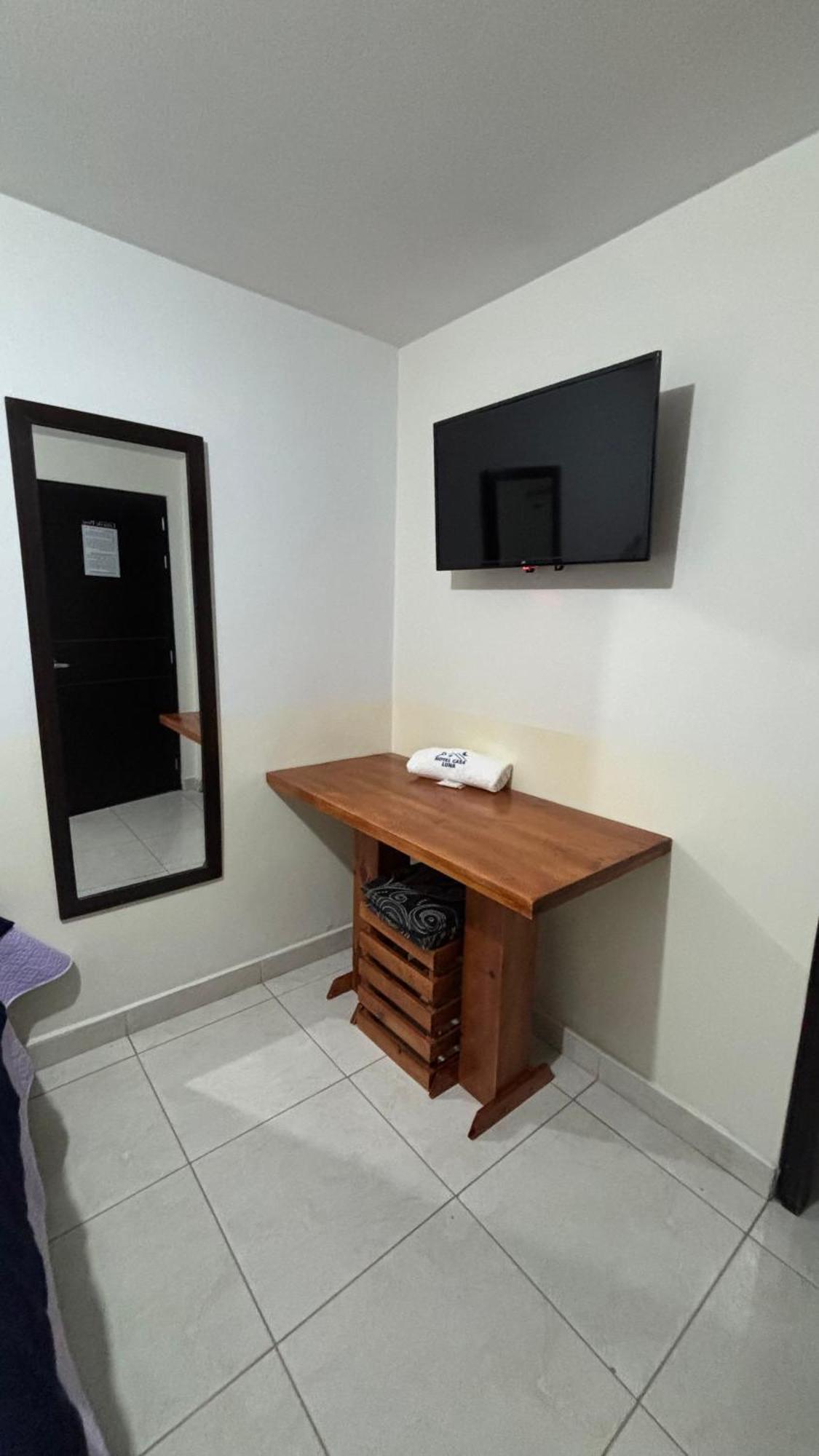 Hotel Casa Luna Bogota Room photo
